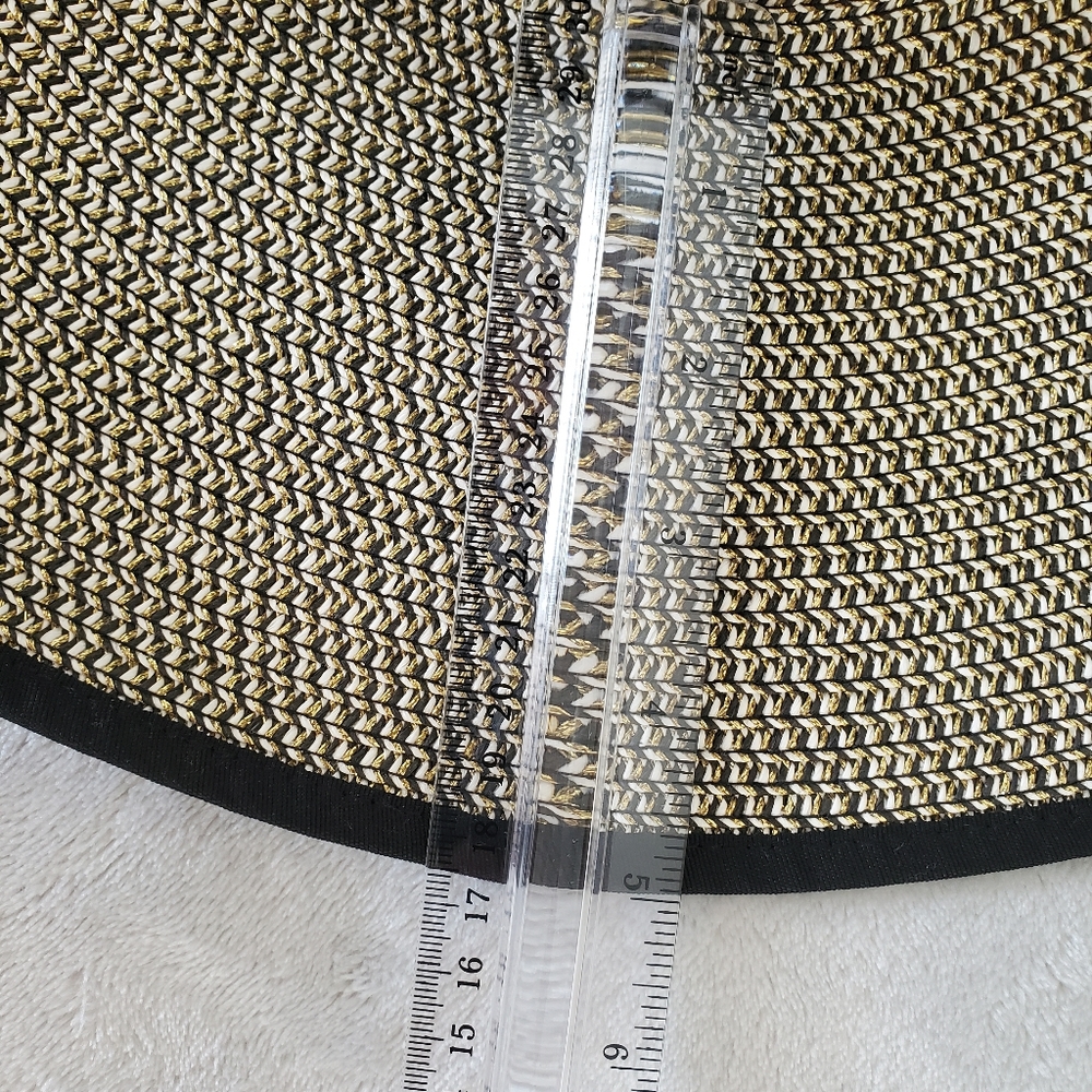 Sun hat - Picture 8 of 9